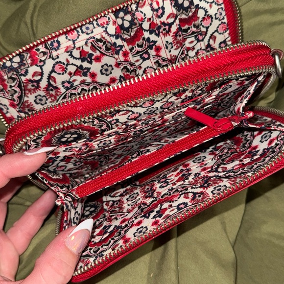 Red Vera Bradley Quilted Purse and Wallet Combo - Picture 7 of 8